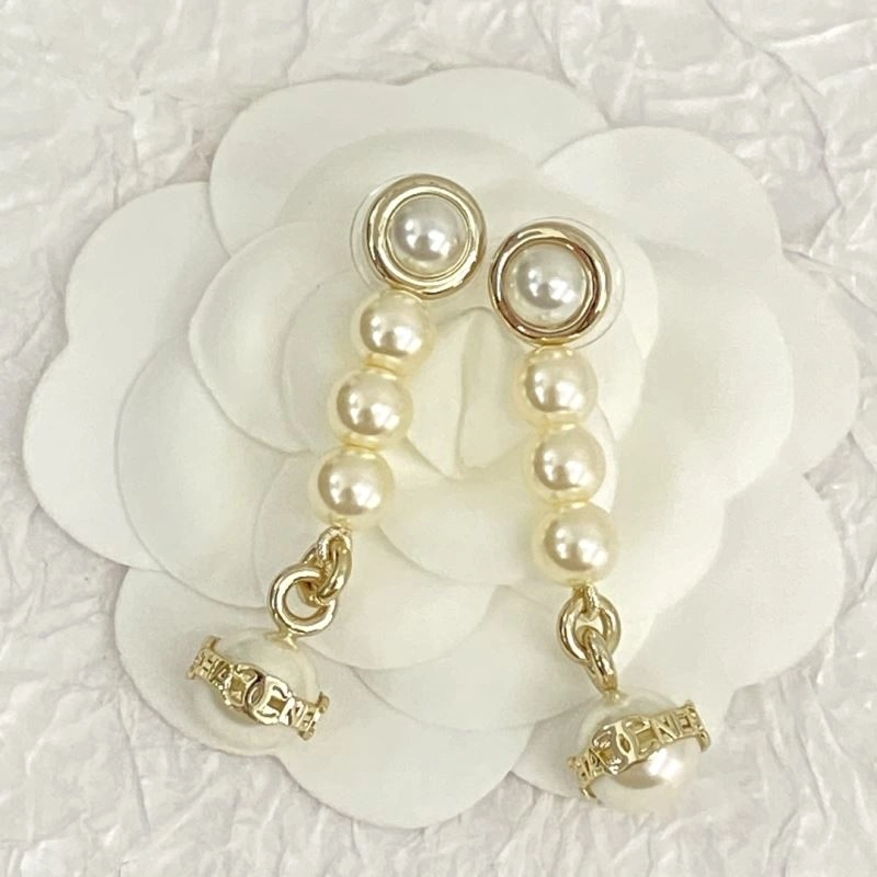 Vibrant Chxnxl Earrings 291899