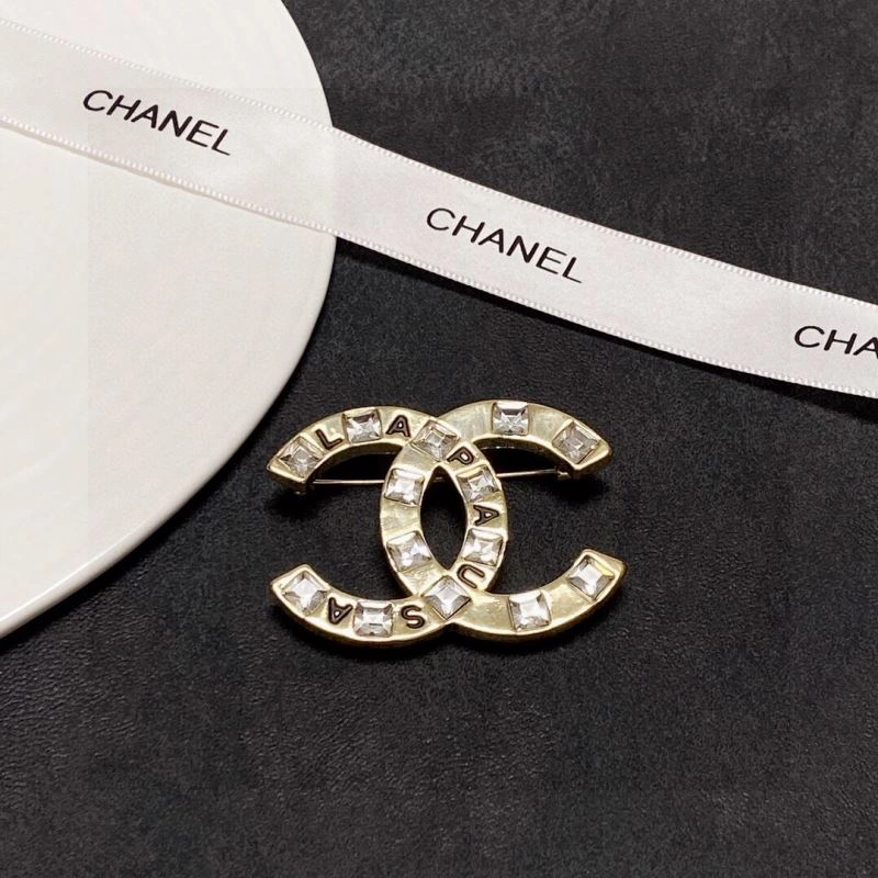 SportInspired Chxnxl Brooches 292956