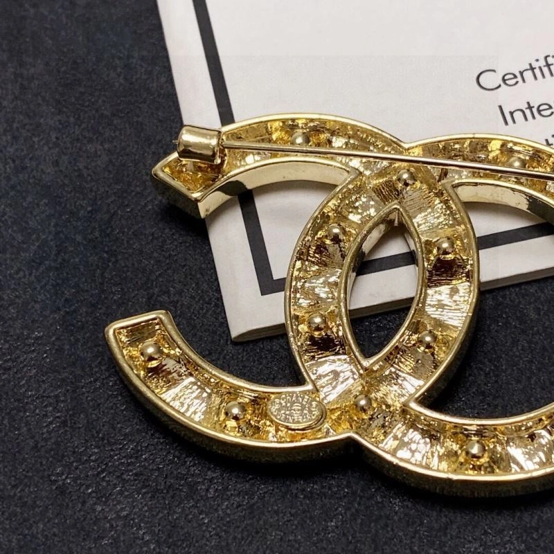 SportInspired Chxnxl Brooches 292956