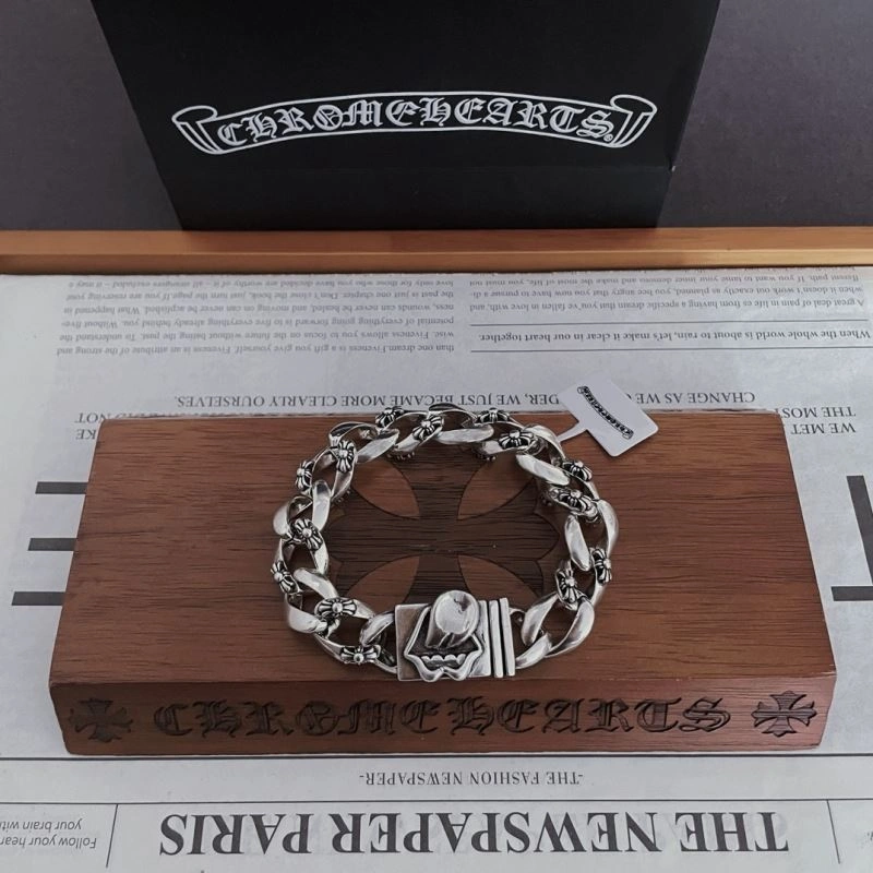 Durable Chrxmx Hxxrts Bracelets 301528