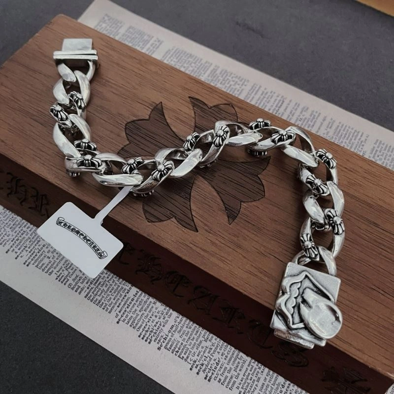 Durable Chrxmx Hxxrts Bracelets 301528