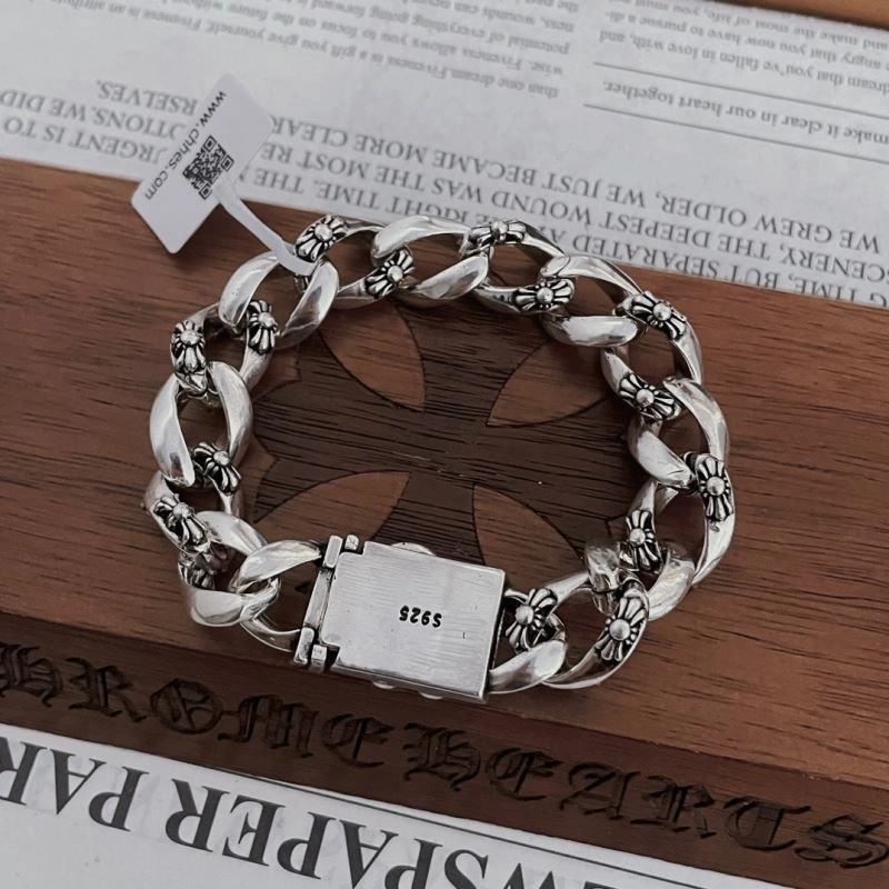 Durable Chrxmx Hxxrts Bracelets 301528