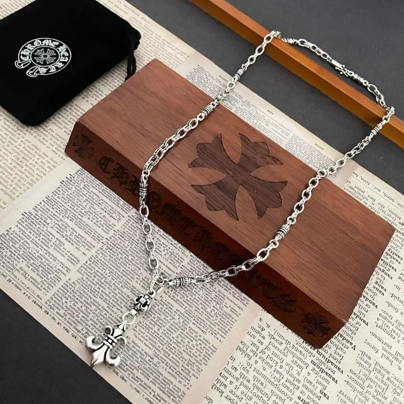Chrxmx Hxxrts Necklaces EasyMatch 301150
