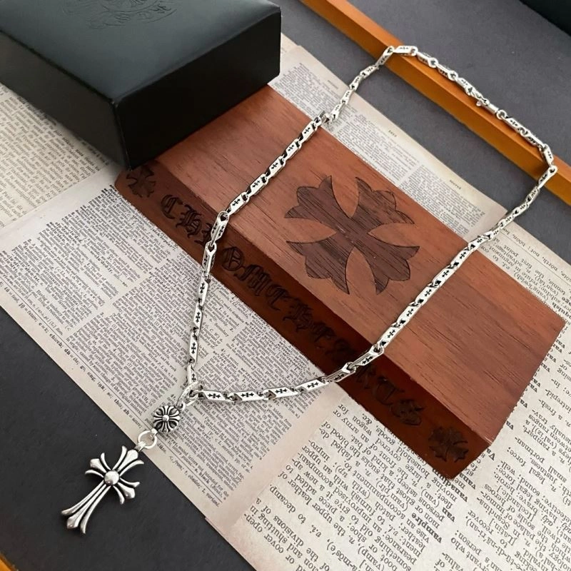 Sleek Chrxmx Hxxrts Necklaces 301145