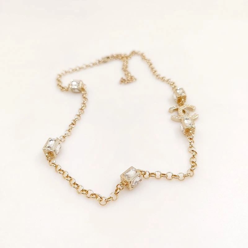 Affordable Chxnxl Brooches 292930