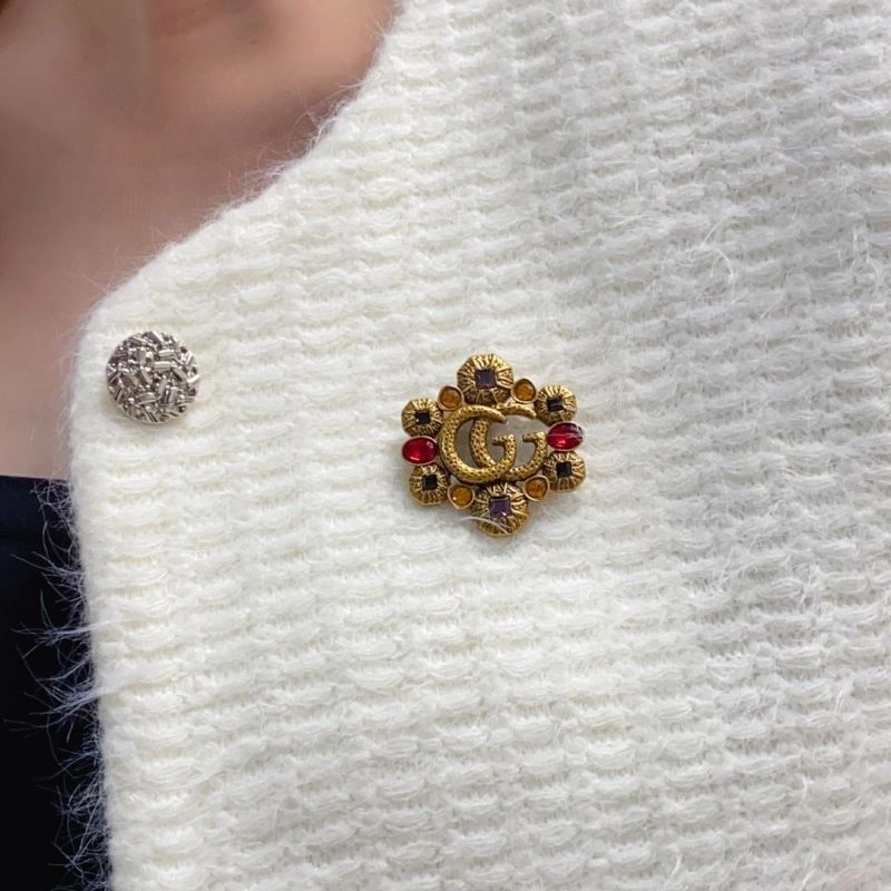 Practical Gxccx Brooches 306930