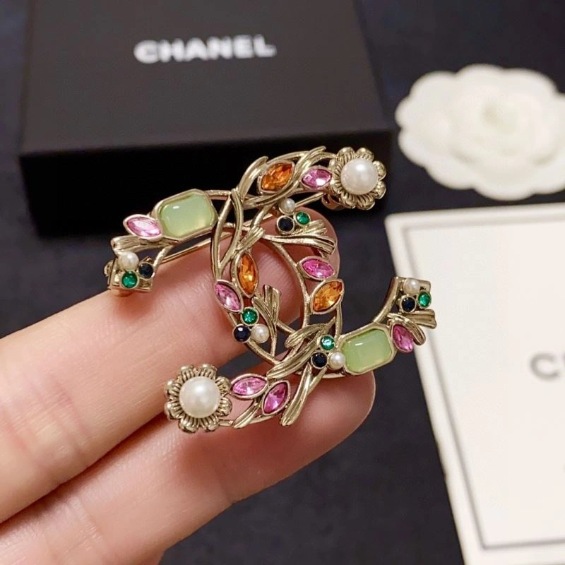 Chxnxl Brooches Vibrant 292929