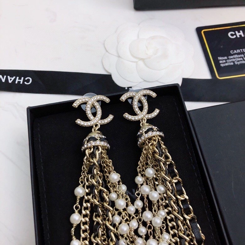 Durable Chxnxl Earrings 291884