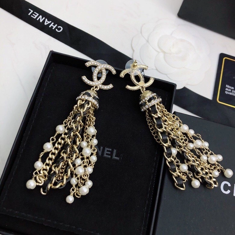 Durable Chxnxl Earrings 291884