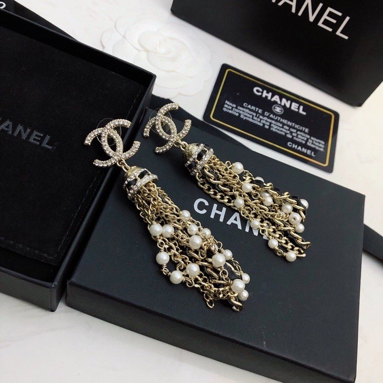 Durable Chxnxl Earrings 291884