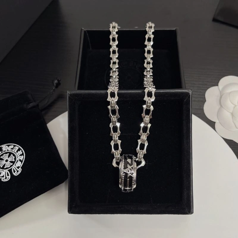 Comfortable Chrxmx Hxxrts Necklaces 301151