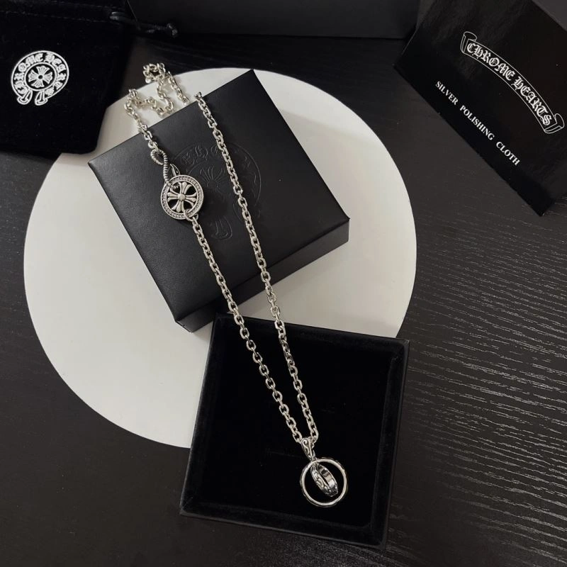 Classic Chrxmx Hxxrts Necklaces 301148