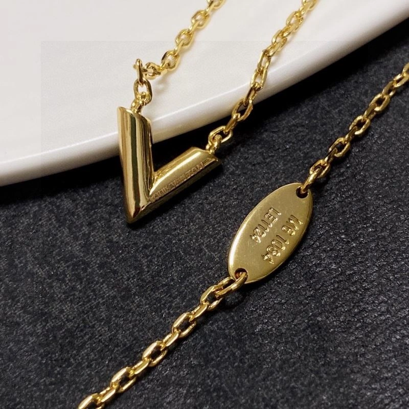 Resilient LX Necklaces 308366