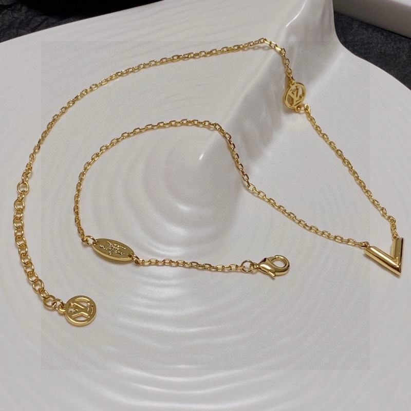 Resilient LX Necklaces 308366