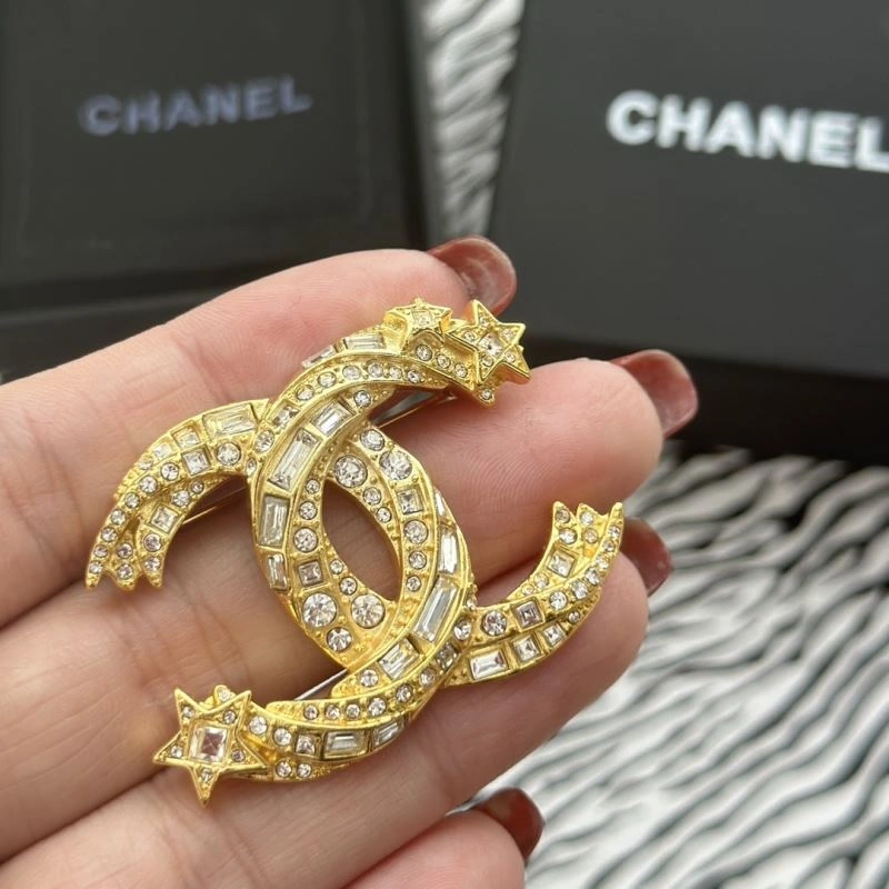 Breathable Chxnxl Brooches 292916