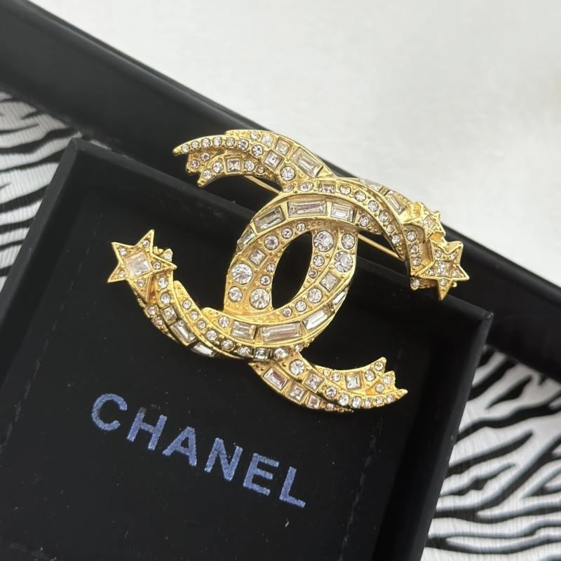 Breathable Chxnxl Brooches 292916