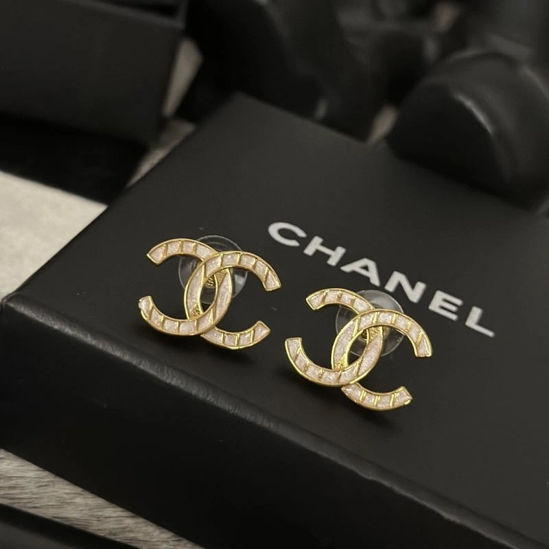 Resilient Chxnxl Earrings 291878