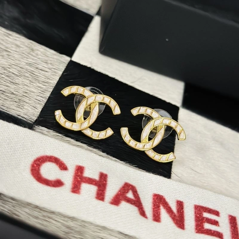 Resilient Chxnxl Earrings 291878