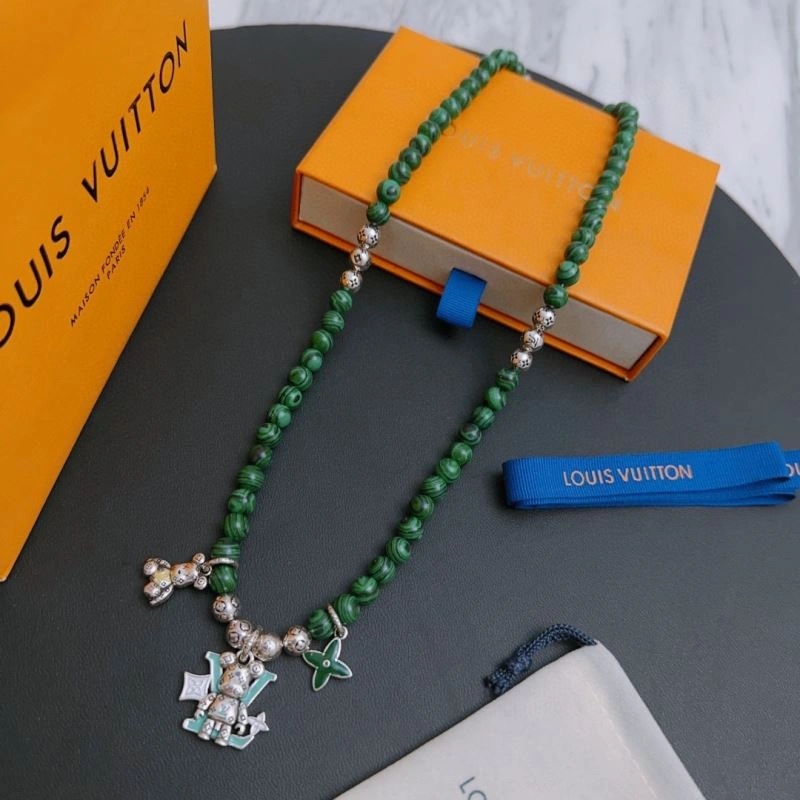 Practical LX Necklaces 311566