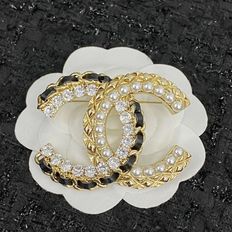 Chxnxl Brooches Cozy 292903
