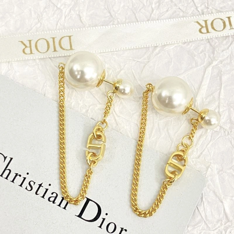 Refined Christian Dxxr Earrings 295406