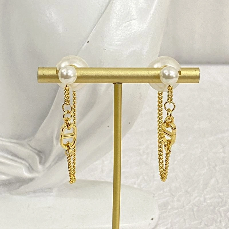 Refined Christian Dxxr Earrings 295406