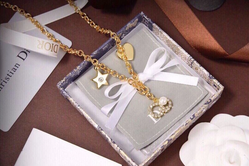 Christian Dxxr Necklaces AllSeason 295136