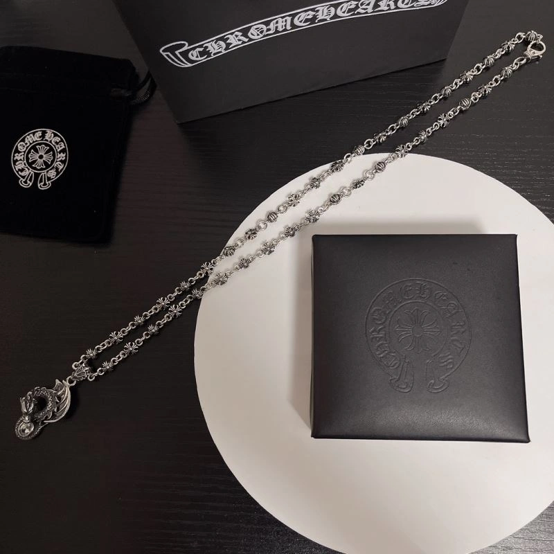 Compact Chrxmx Hxxrts Necklaces 301134