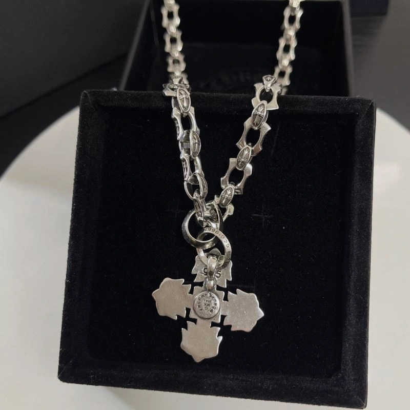 Chrxmx Hxxrts Necklaces Durable 301131