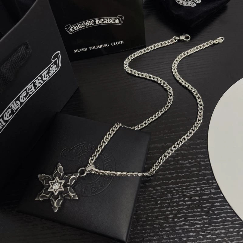 StreetReady Chrxmx Hxxrts Necklaces 301137