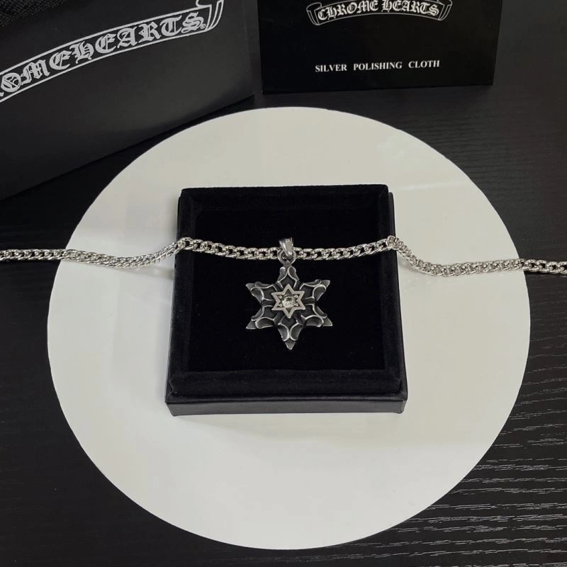 StreetReady Chrxmx Hxxrts Necklaces 301137