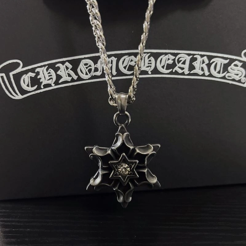 StreetReady Chrxmx Hxxrts Necklaces 301137