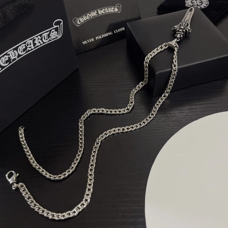 Classic Chrxmx Hxxrts Necklaces 301139