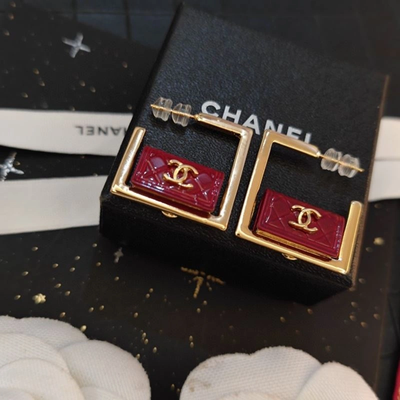 Flexible Chxnxl Earrings 291857