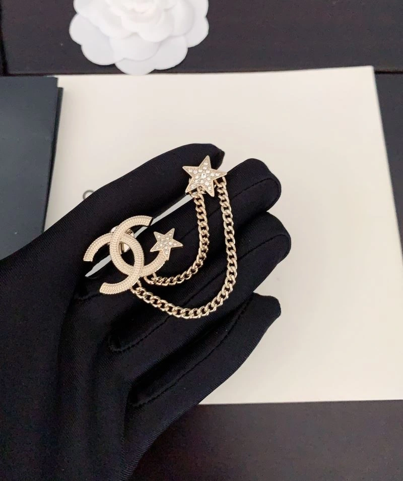 Affordable Chxnxl Brooches 292899