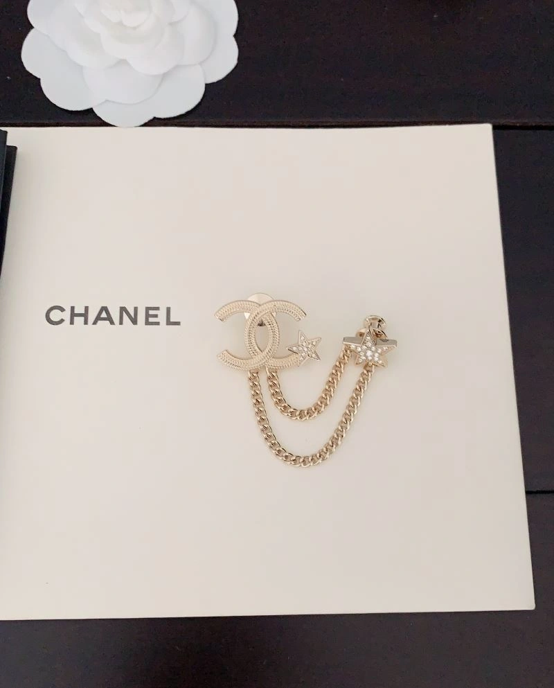 Affordable Chxnxl Brooches 292899