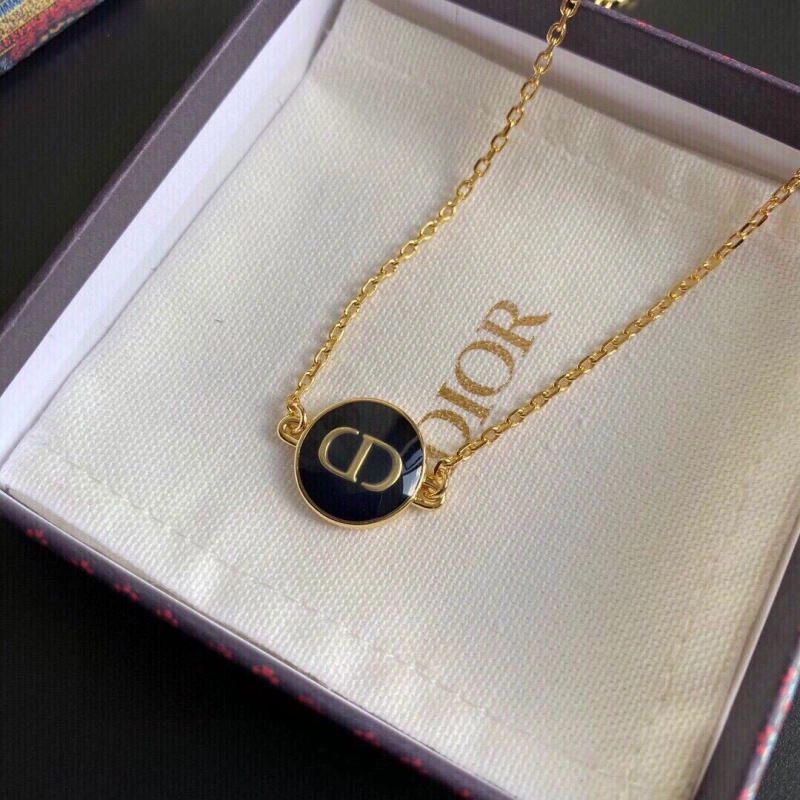 Christian Dxxr Necklaces Functional 295122