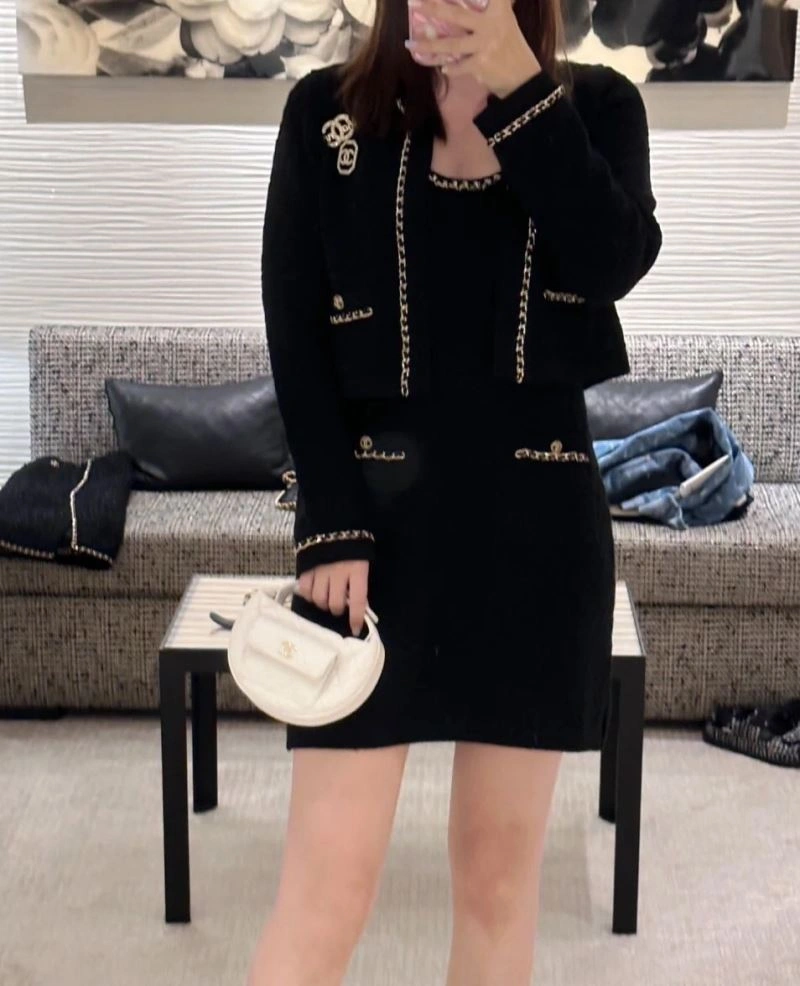 Bold Chxnxl Brooches 292892
