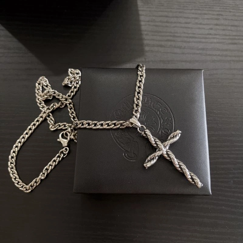 Chrxmx Hxxrts Necklaces Soft 301126