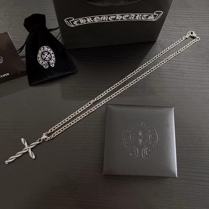 Chrxmx Hxxrts Necklaces Soft 301126