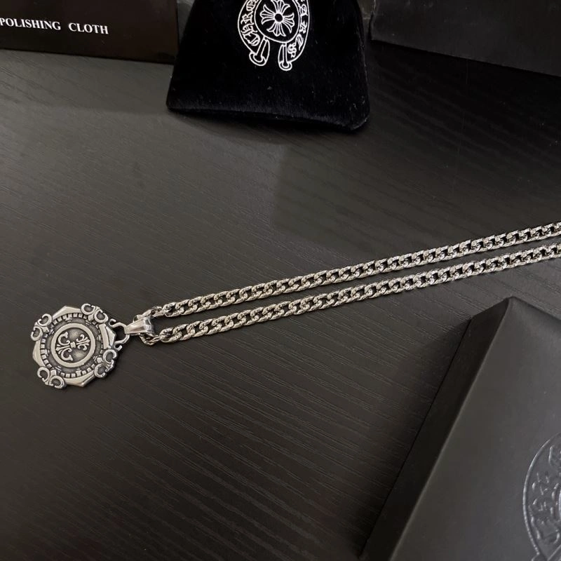 Chrxmx Hxxrts Necklaces DailyWear 301124