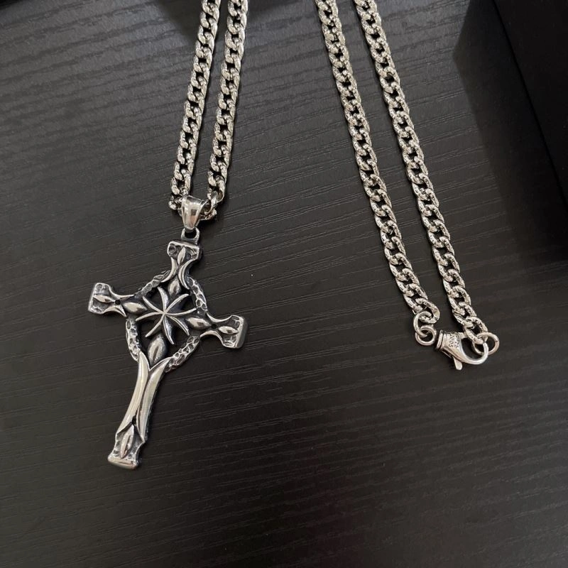 GoodFit Chrxmx Hxxrts Necklaces 301121