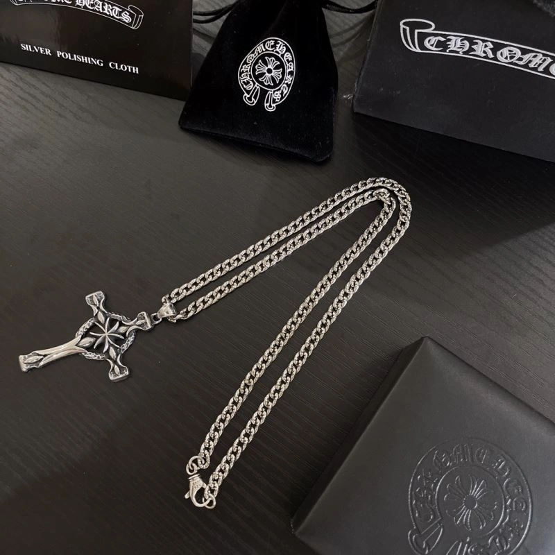 GoodFit Chrxmx Hxxrts Necklaces 301121