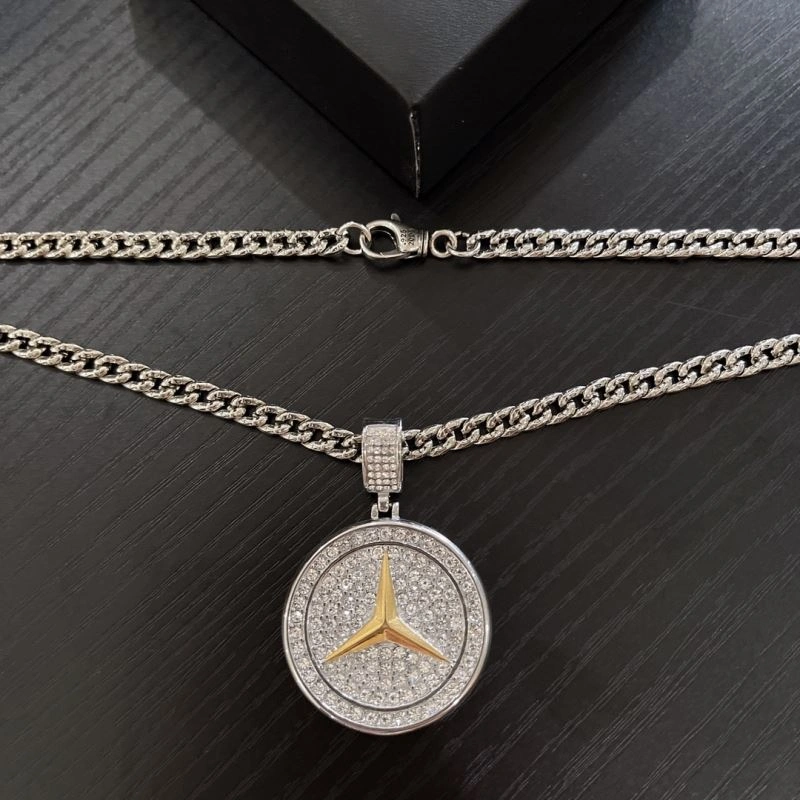 NewStyle Chrxmx Hxxrts Necklaces 301117