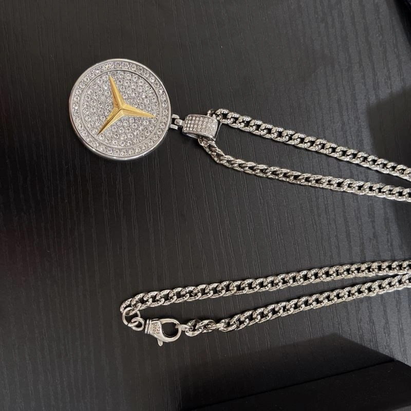 NewStyle Chrxmx Hxxrts Necklaces 301117