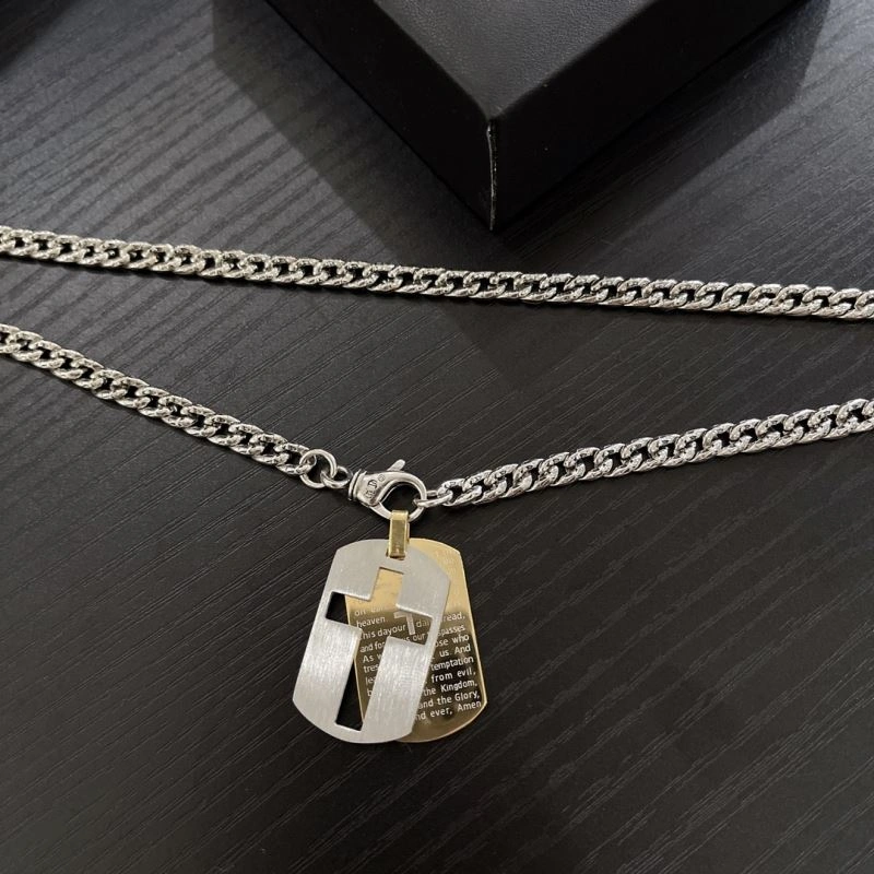 Chrxmx Hxxrts Necklaces Sophisticated 301123