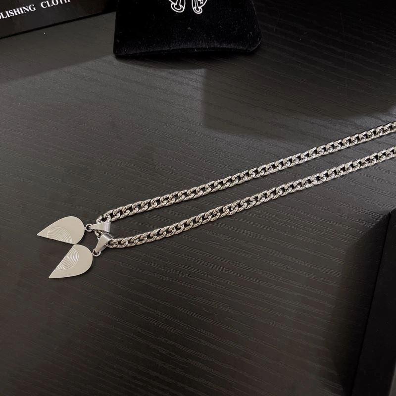 Unique Chrxmx Hxxrts Necklaces 301107