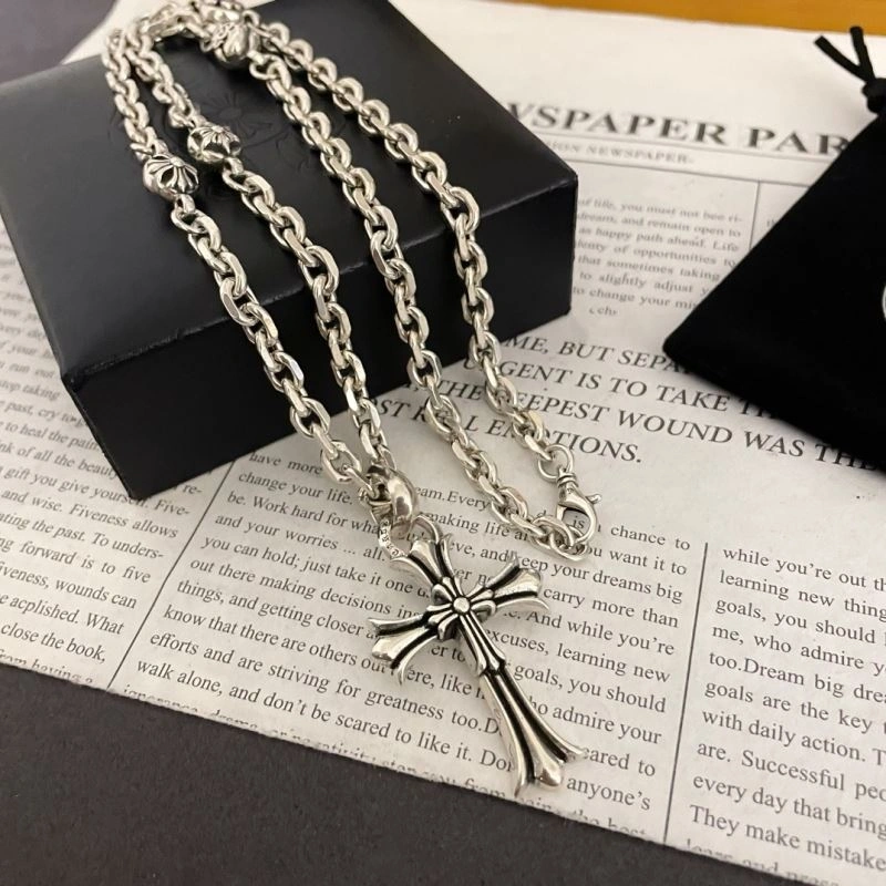 Bright Chrxmx Hxxrts Necklaces 301096