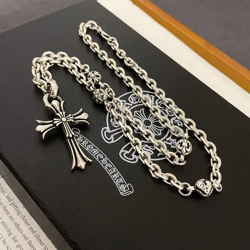 Bright Chrxmx Hxxrts Necklaces 301096