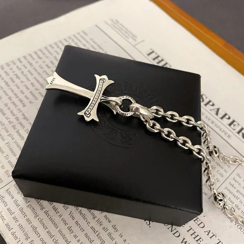 Bright Chrxmx Hxxrts Necklaces 301096